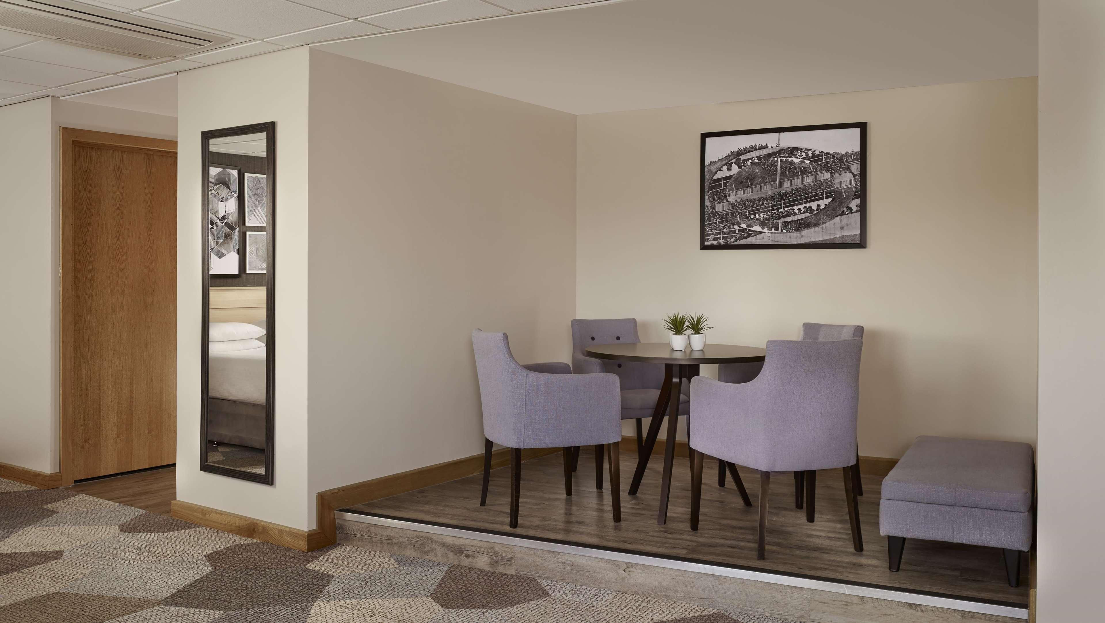Готель Doubletree By Hilton Coventry Building Society Arena Екстер'єр фото
