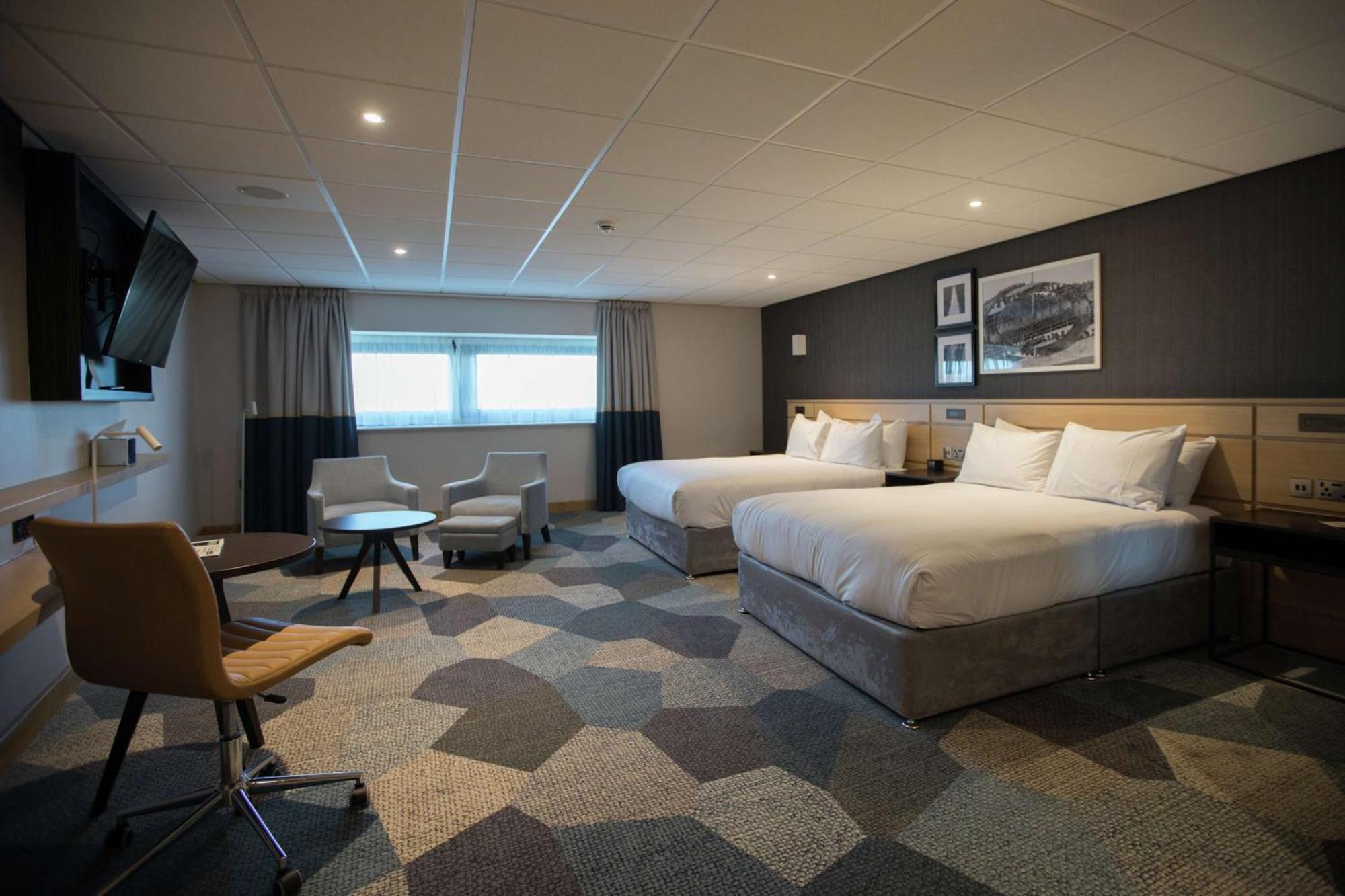 Готель Doubletree By Hilton Coventry Building Society Arena Екстер'єр фото
